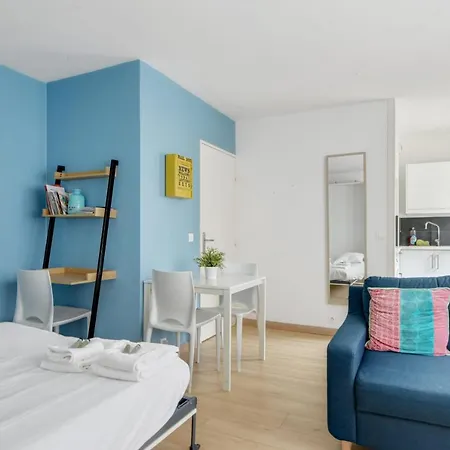 Studio Between The Stations And The Opera In - Welkeys 릴